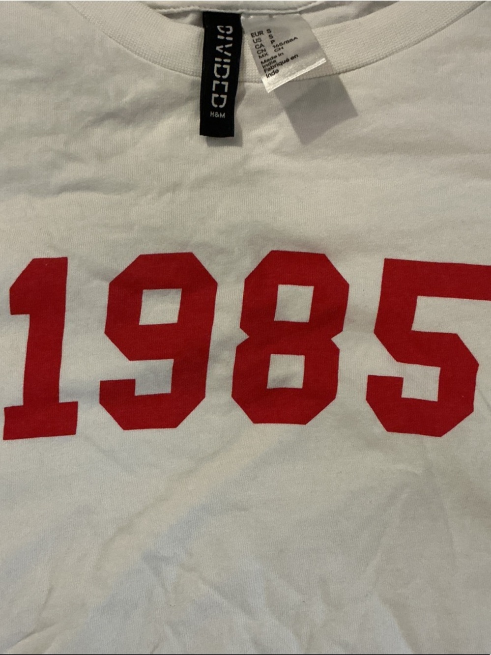 H & M DIVIDED White '1985' Graphic Tee with Front Ties - Picture 2 of 2